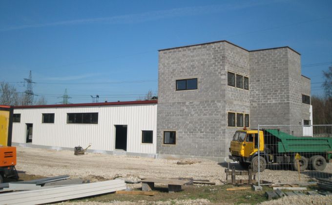 Mēbeļu ražošanas ēka