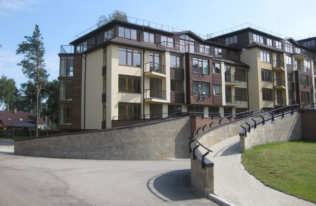 Daudzdzīvokļu dzīvojamās mājas
