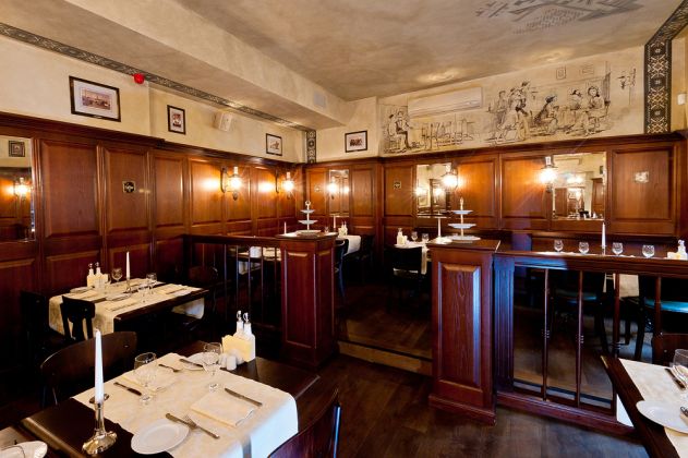 "Melnā Kaķa Mājas Restorāns"